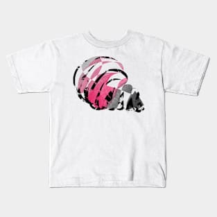 The Queen Conch abstract Kids T-Shirt